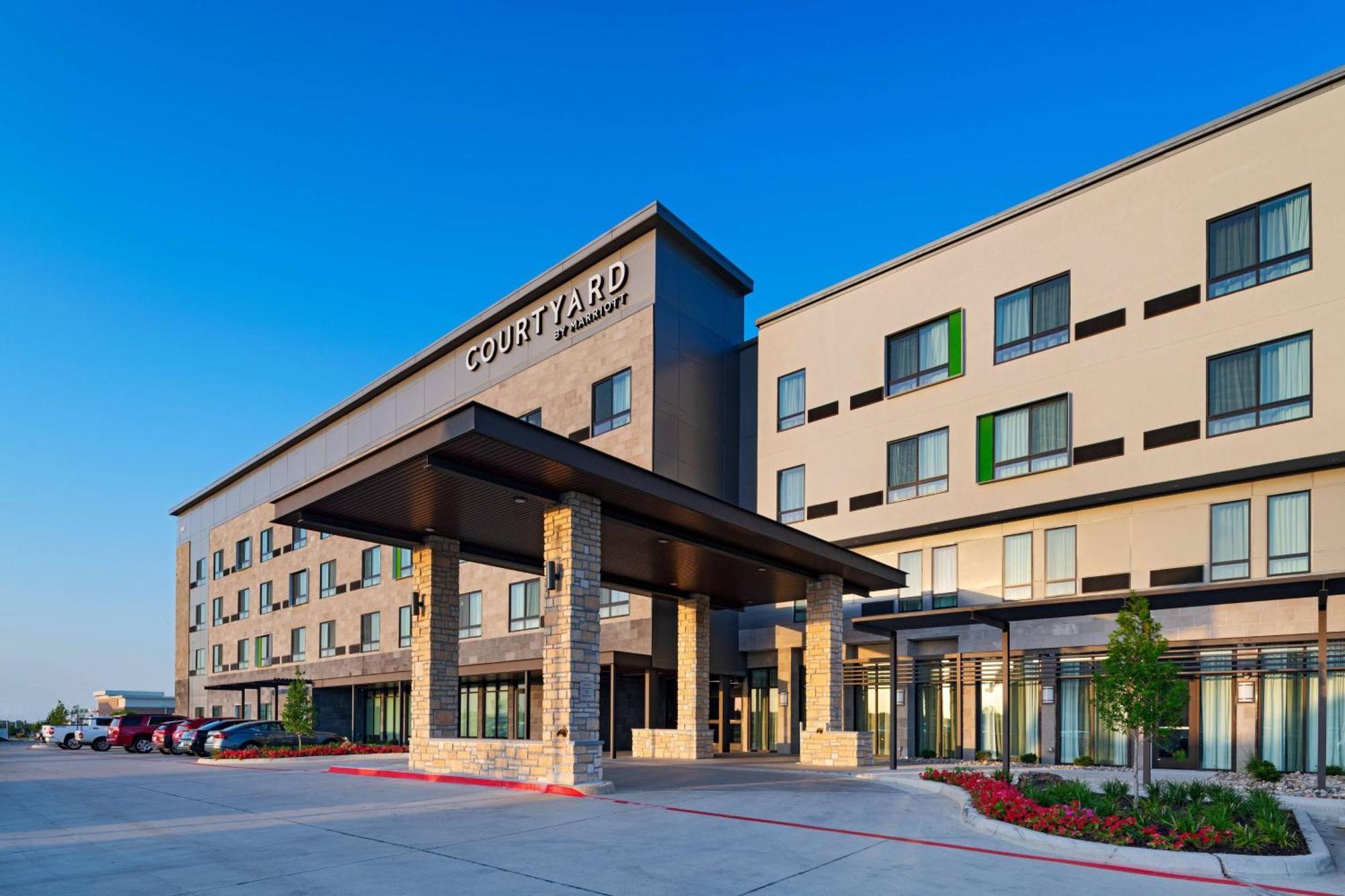 Courtyard Dallas Grand Prairie Buitenkant foto